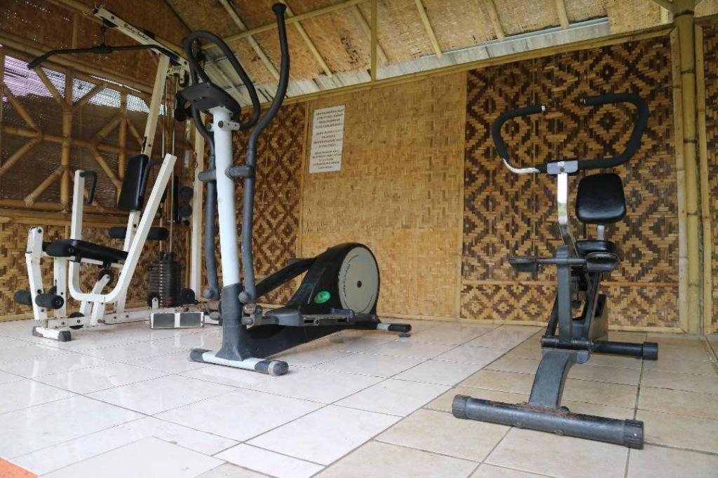 Villa Bukit Pinus Bogor Ngoại thất bức ảnh